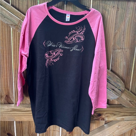 What’s Victoria’s Secret Rick Springfield Pink & Black Long Sleeve Baseball Tee - Picture 1 of 6